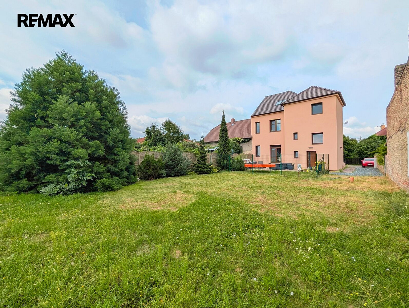 Prodej stavebního pozemku 347 m² – fotografie 5