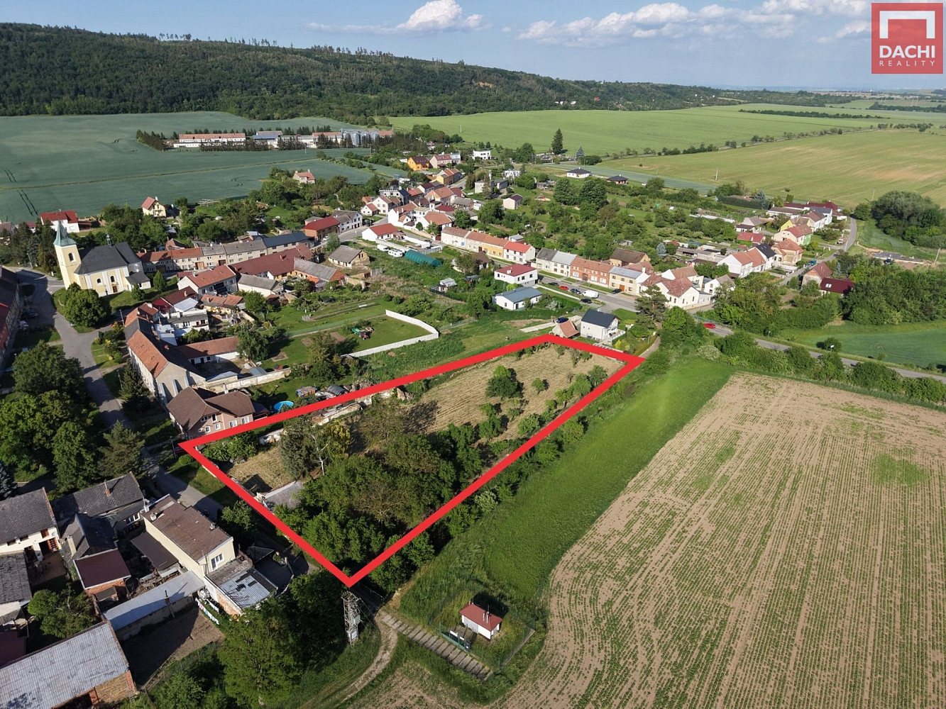 Prodej stavebního pozemku 3 849 m² – fotografie 2