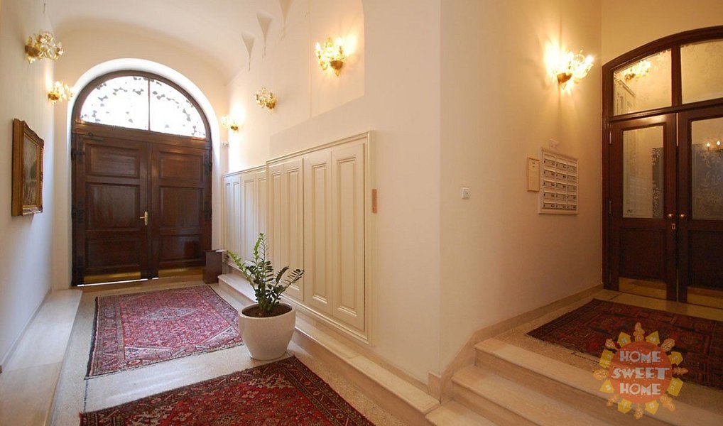 Pronájem bytu 4+kk 124 m², Praha – náhled fotky 18