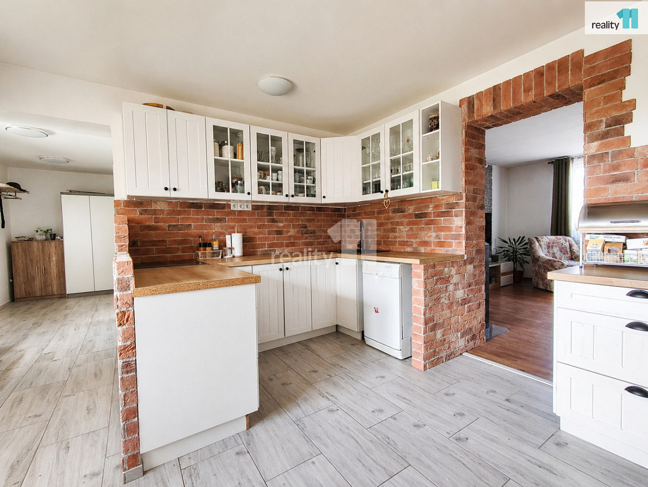 Prodej domu 206 m² s pozemkem 750 m²