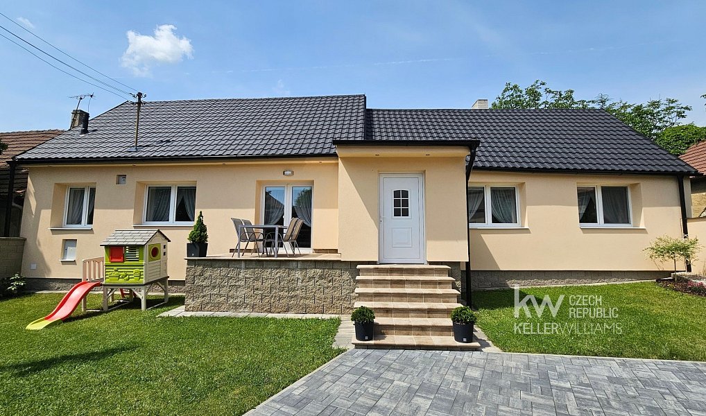 Prodej domu 93 m² s pozemkem 285 m², Unhošť – náhled fotky 6