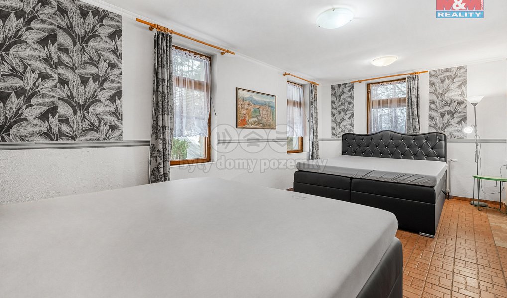 Prodej ubytovacího objektu 140 m², Hřensko – náhled fotky 3