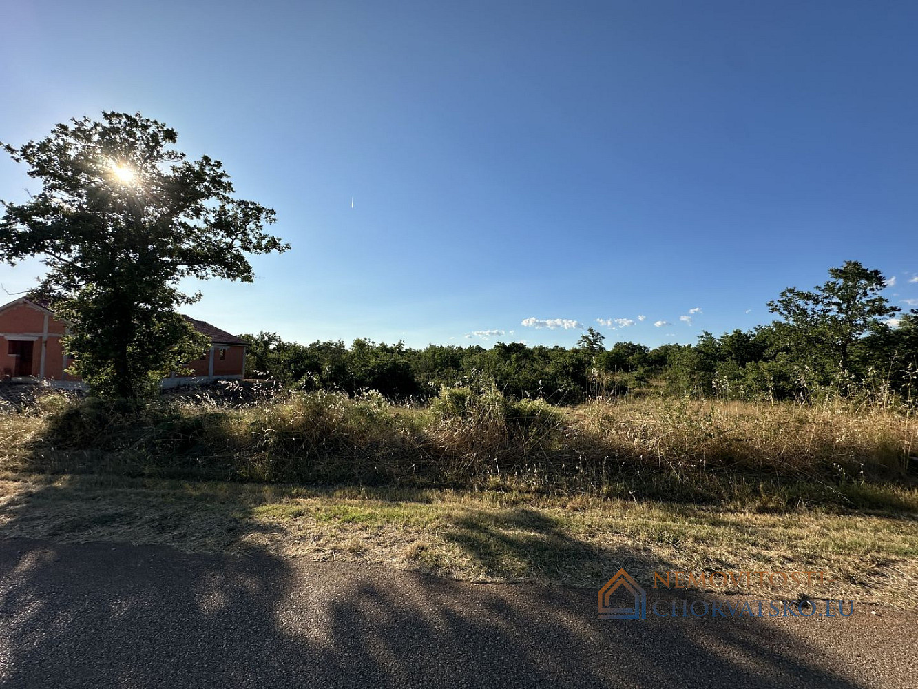 Prodej stavebního pozemku 800 m² - Widok 5