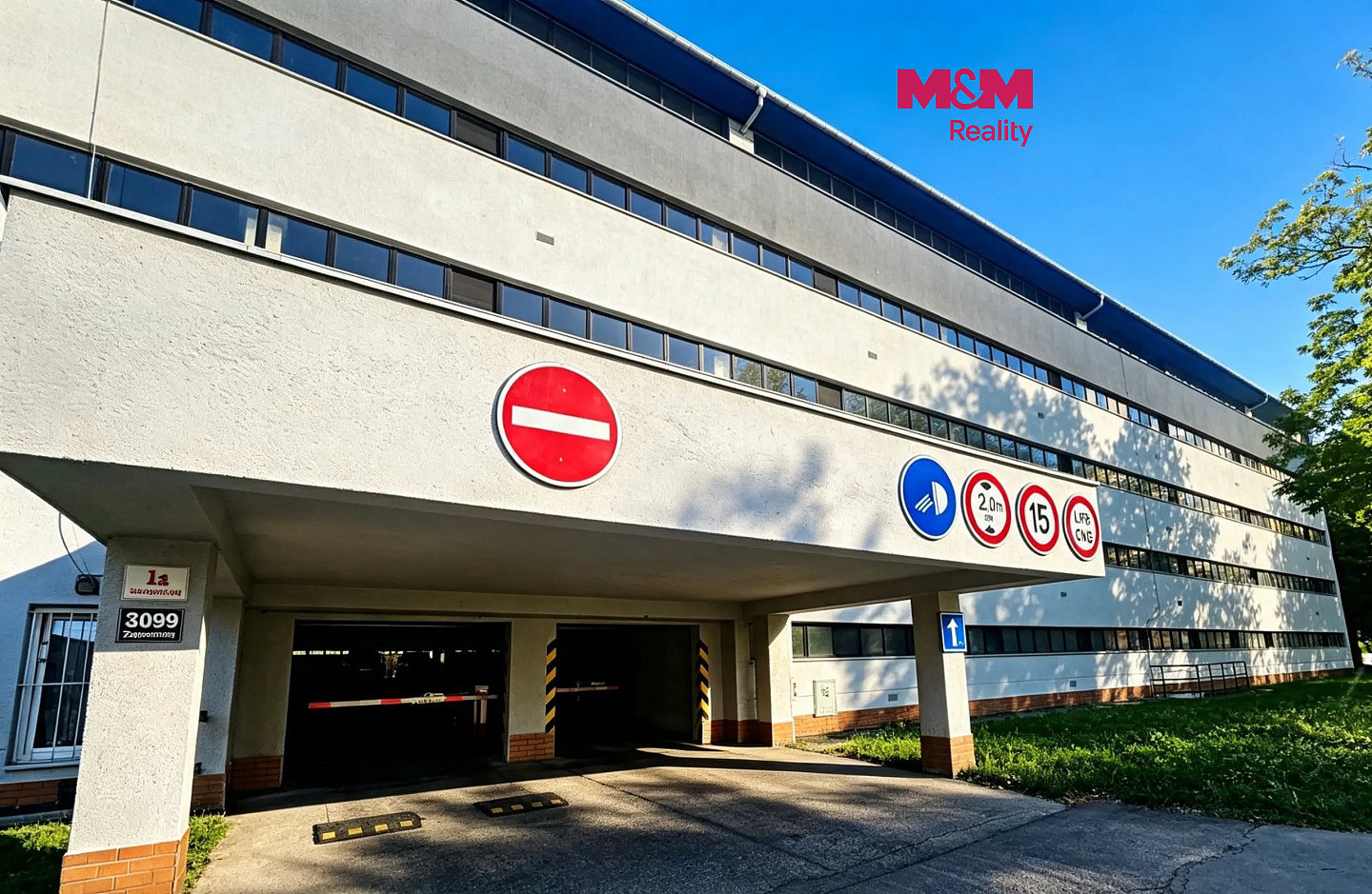 Prodej garážového stání, 12 m2, Brno, ul. Voroněžská