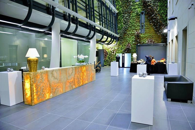 Pronájem kanceláře 243 m² – pohled 2
