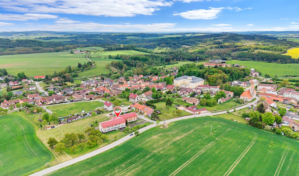 Prodej nájemního domu, činžáku 1 650 m², Staré Hobzí – náhled fotky 6