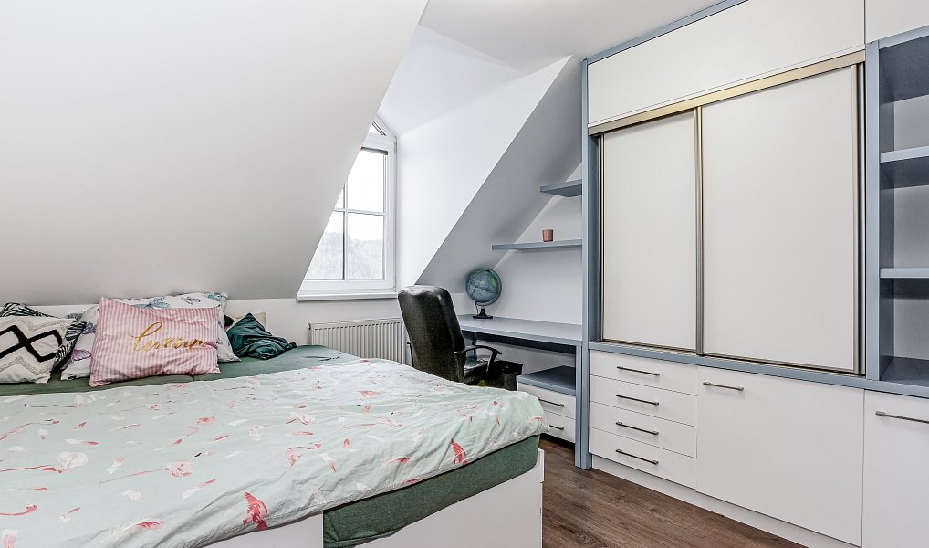 Pronájem domu 107 m² s pozemkem 150 m², Hluboká nad Vltavou – náhled fotky 16