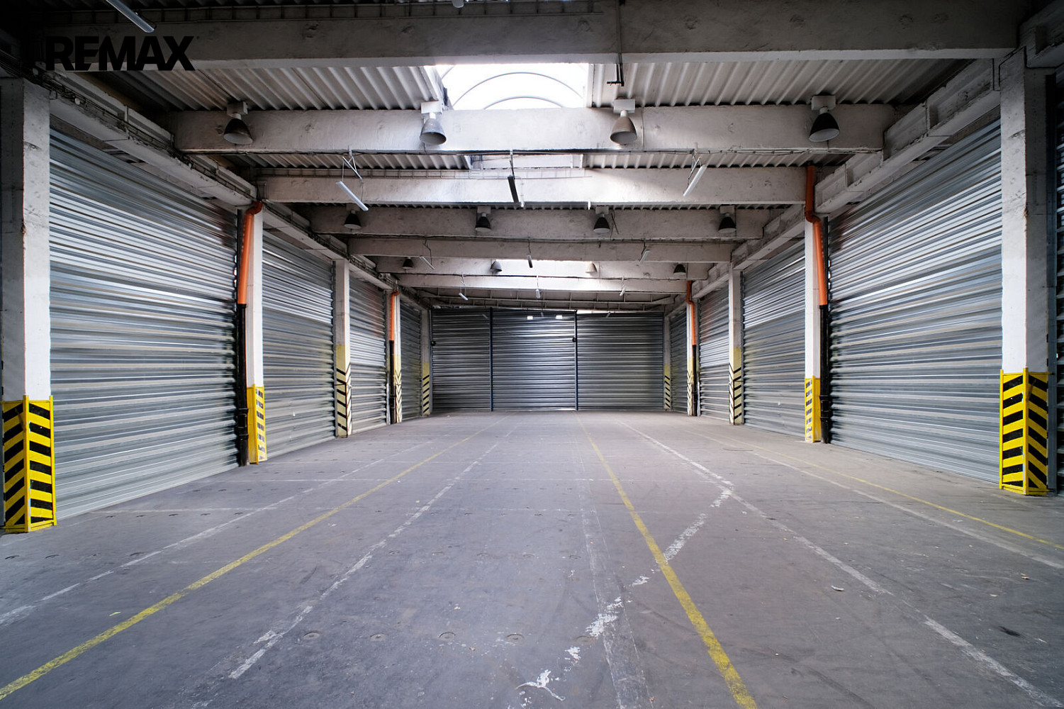 Pronájem skladovacích prostor 300 m² – fotografie 2