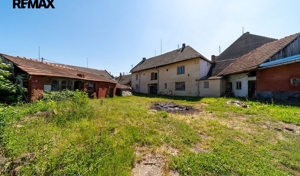 Prodej zemědělského objektu 931 m², Hruška – náhled fotky 10