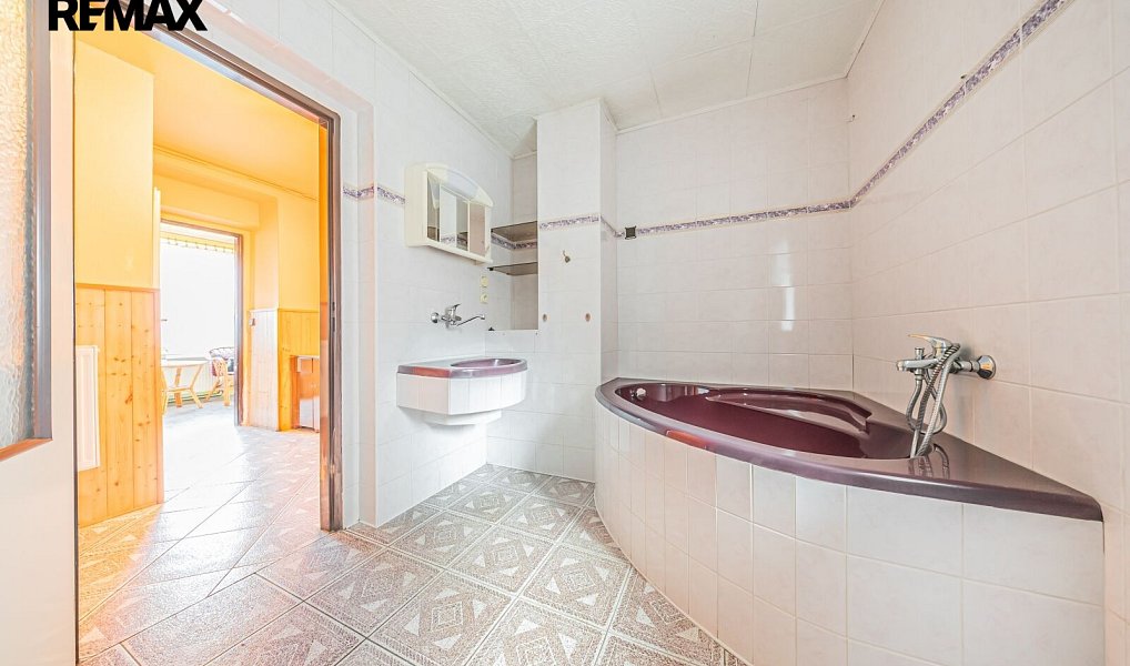 Prodej domu 186 m² s pozemkem 497 m², Žilina – náhled fotky 29