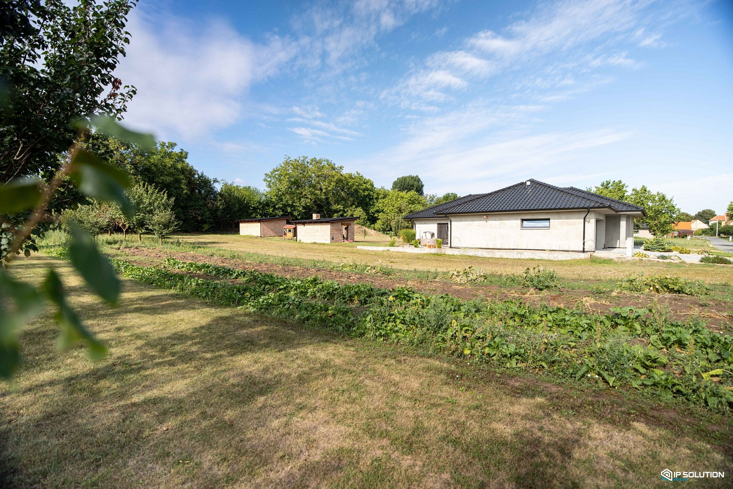 Prodej stavebního pozemku 627 m² – fotografie 4