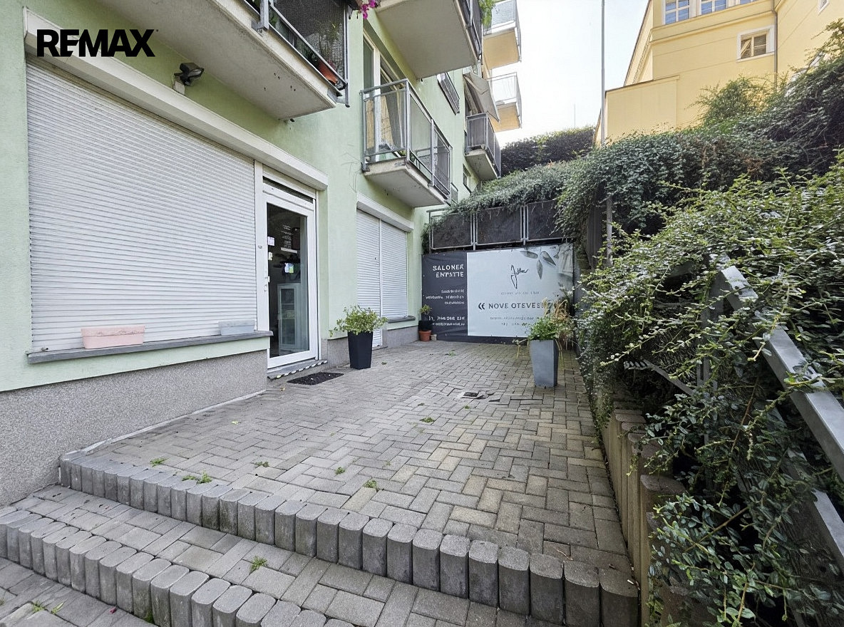 Prodej obchodních prostor 62 m² – fotografie 4