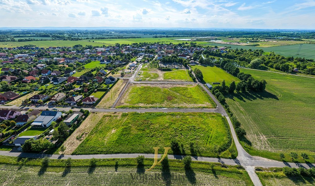 Prodej stavebního pozemku 872 m², Majetín – náhled fotky 8