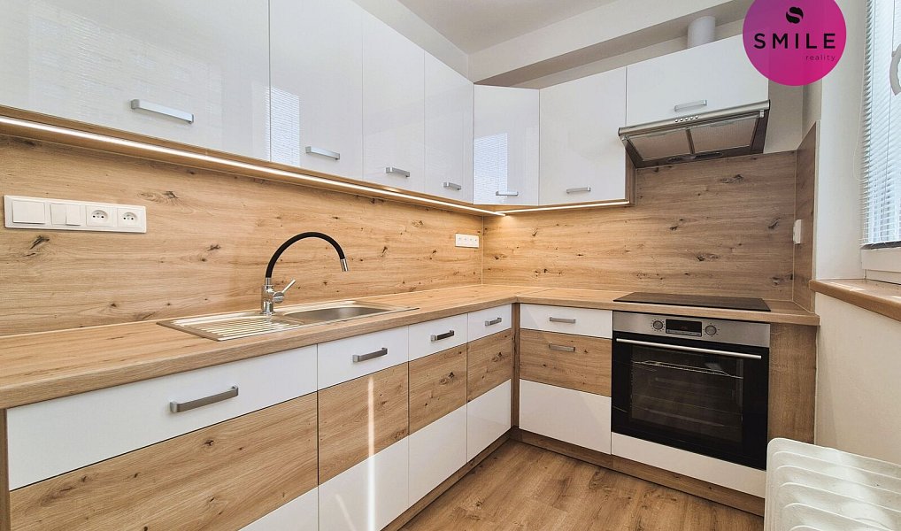 Pronájem bytu 3+1 64 m², Ostrava – náhled fotky 2