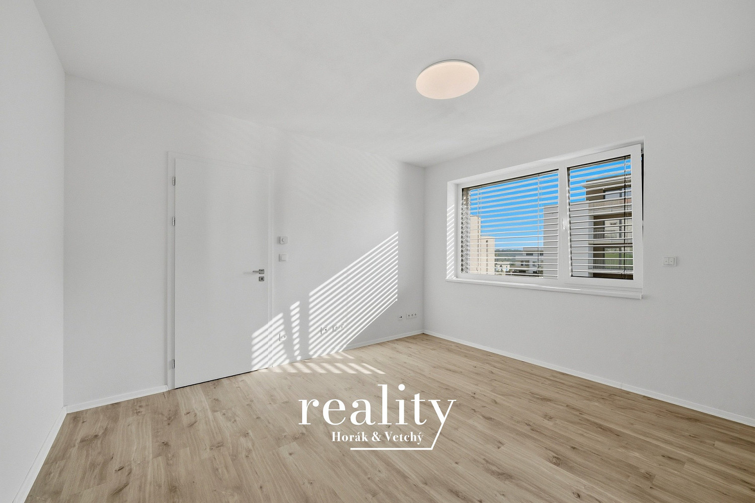 Pronájem bytu 2+kk 52 m² – fotografie 5