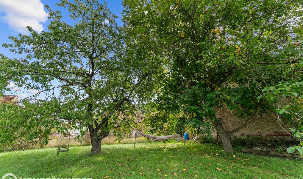 Prodej domu 140 m² s pozemkem 1 886 m², Nižbor – náhled fotky 19