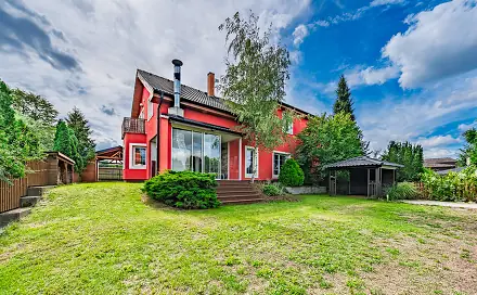 Prodej domu 212 m² s pozemkem 475 m², Chocerady - Komorní Hrádek, okres Benešov