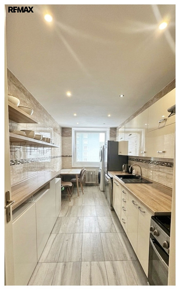 Prodej bytu 4+1 98 m² — photo 3