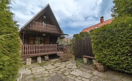 Prodej chaty/chalupy 52 m² s pozemkem 421 m², Ježník, Krnov - Pod Bezručovým vrchem, okres Bruntál