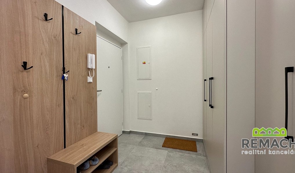 Pronájem bytu 2+kk 57 m², Uherské Hradiště – náhled fotky 6