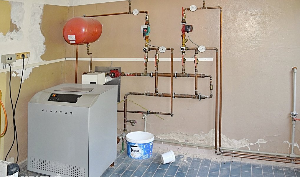 Prodej výrobních prostor 996 m², Chrast – náhled fotky 10