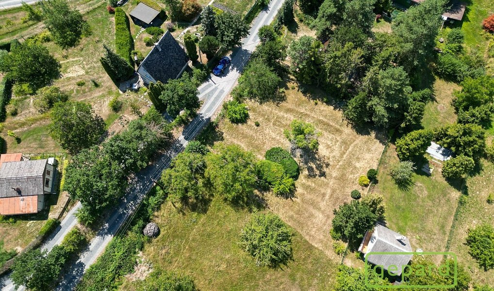 Prodej stavebního pozemku 900 m², Dolany – náhled fotky 2