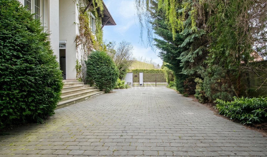 Prodej domu 227 m² s pozemkem 2 295 m², Přezletice – náhled fotky 44