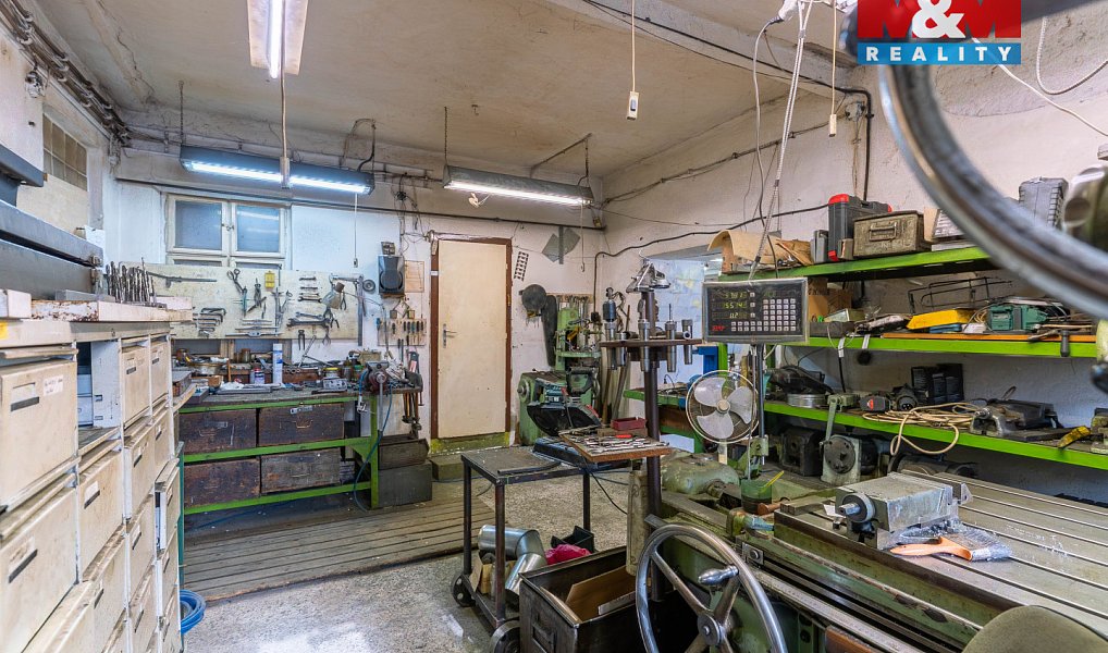 Prodej výrobních prostor 180 m², Bedihošť – náhled fotky 12