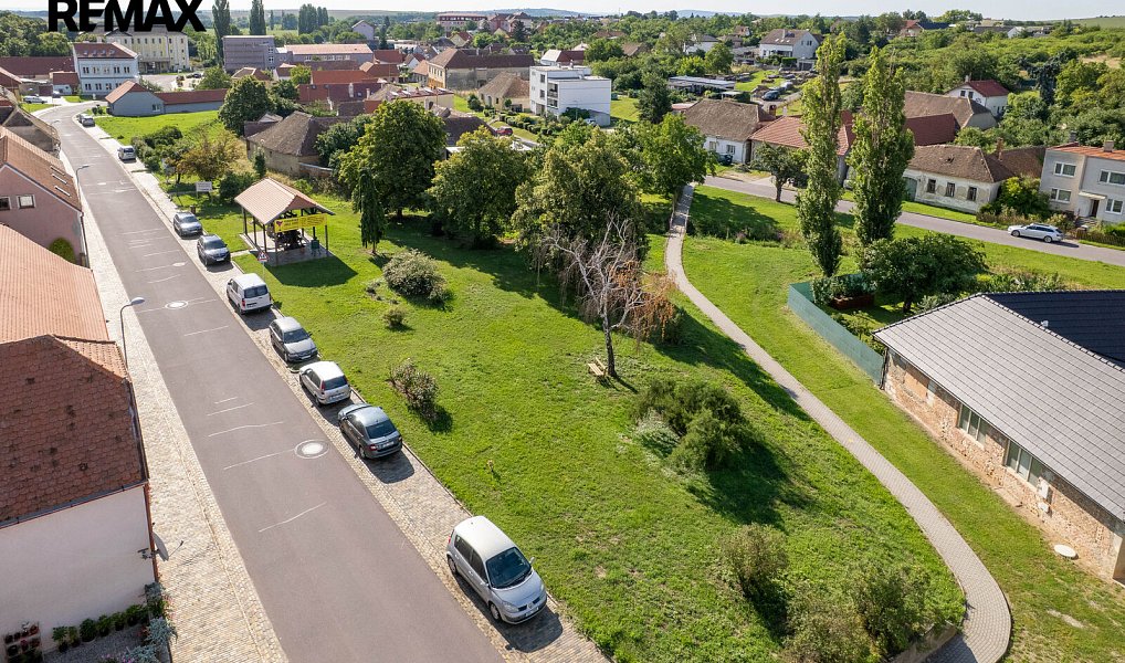 Prodej pozemku 739 m², Šatov – náhled fotky 7