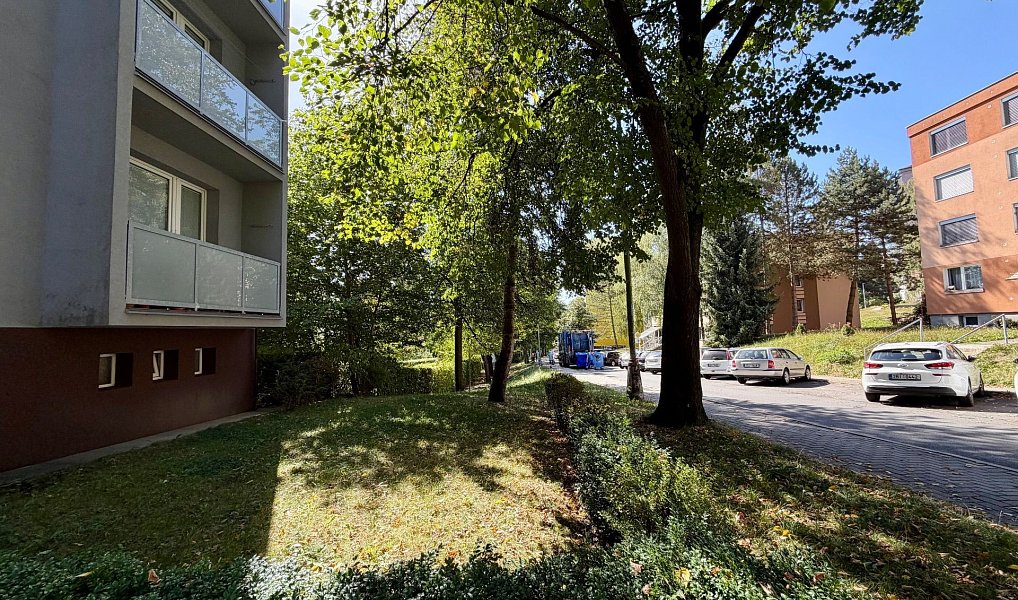 Pronájem bytu 2+1 54 m², Rožnov pod Radhoštěm – náhled fotky 15