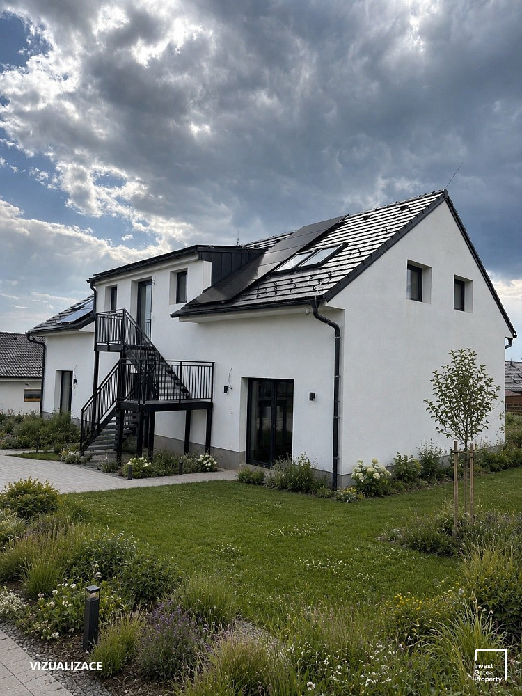 Prodej domu 240 m² s pozemkem 743 m²