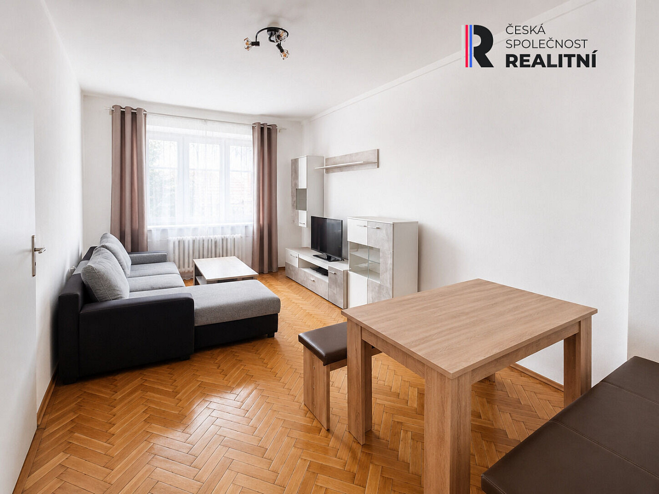 Pronájem bytu 2+1 58 m² — photo 3