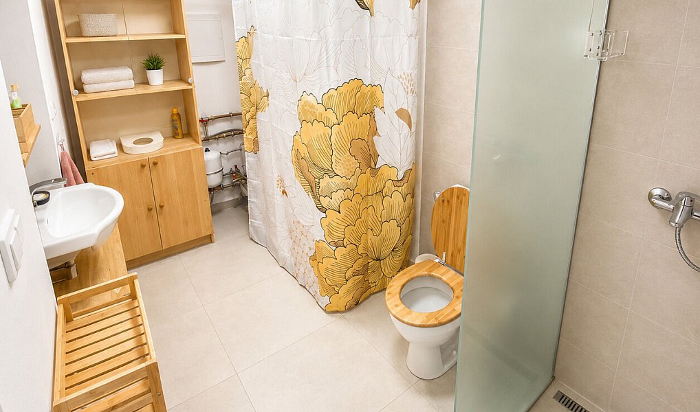 Pronájem domu 65 m² s pozemkem 108 m², Staré Město – náhled fotky 9