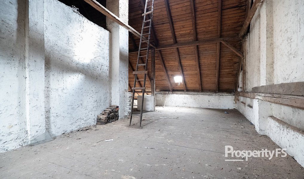 Prodej domu 200 m² s pozemkem 396 m², Hostomice – náhled fotky 13