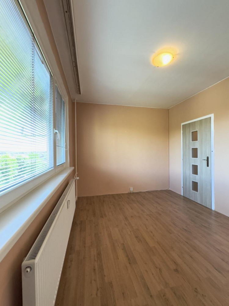 Pronájem bytu 2+kk 40 m² – fotografie 3