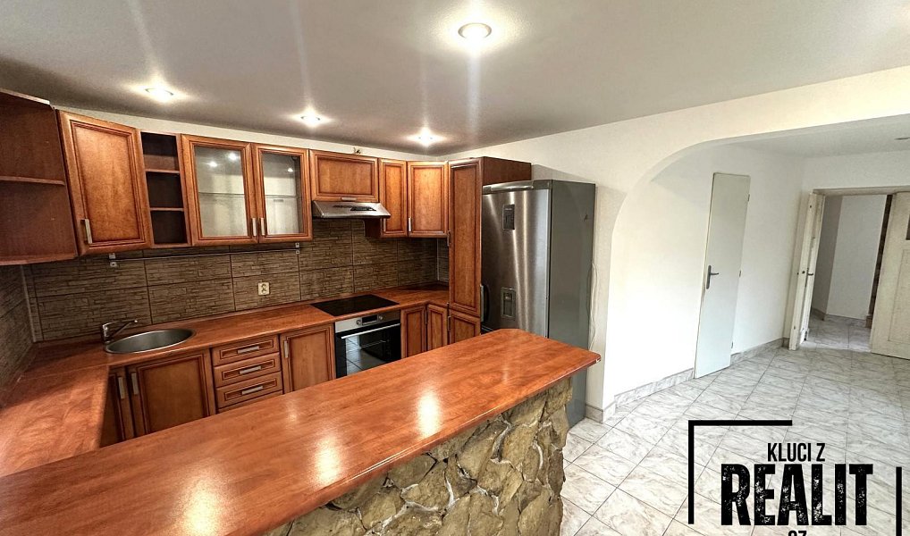Prodej domu 170 m² s pozemkem 570 m², Chorušice – náhled fotky 10