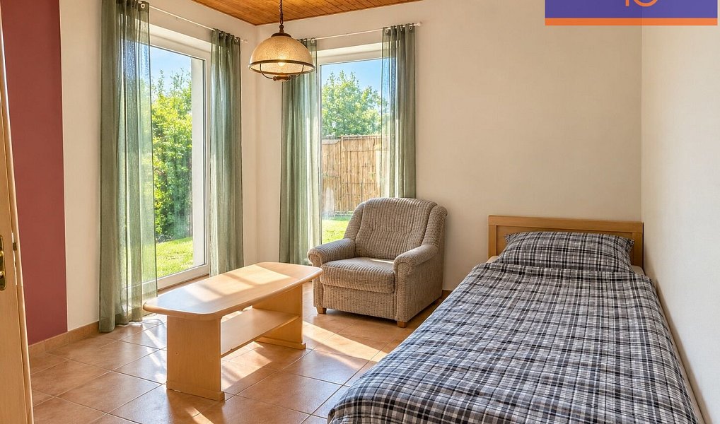 Prodej domu 150 m² s pozemkem 306 m², Roztoky – náhled fotky 2