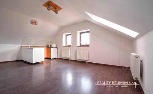 Pronájem bytu 1+kk 36 m², Palackého náměstí, Brozany nad Ohří, okres Litoměřice