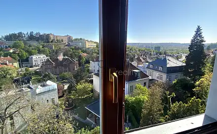 Pronájem bytu 4+kk 89 m²