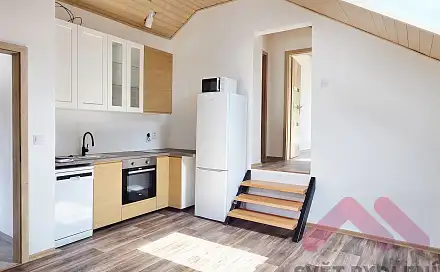 Pronájem bytu 3+kk 86 m²
