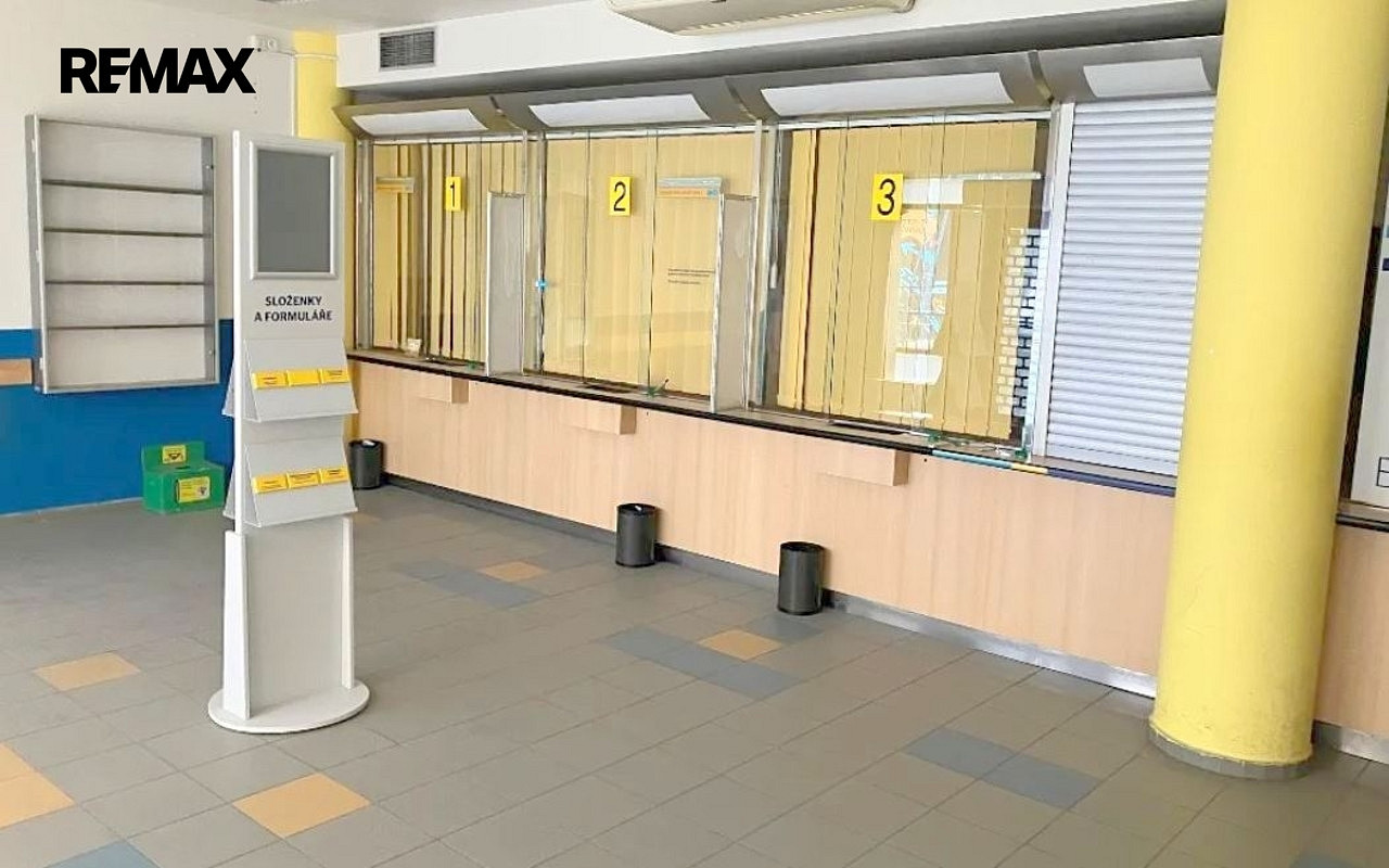 Pronájem obchodních prostor 257 m² – fotografie 3