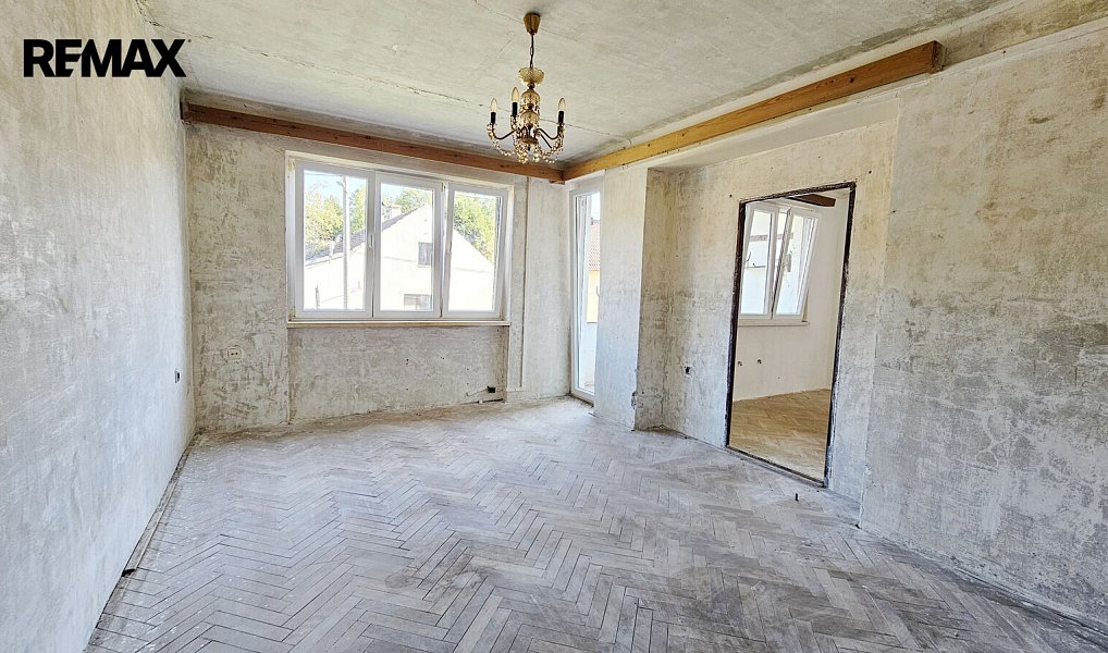 Prodej bytu 2+1 64 m², Hobšovice – náhled fotky 4