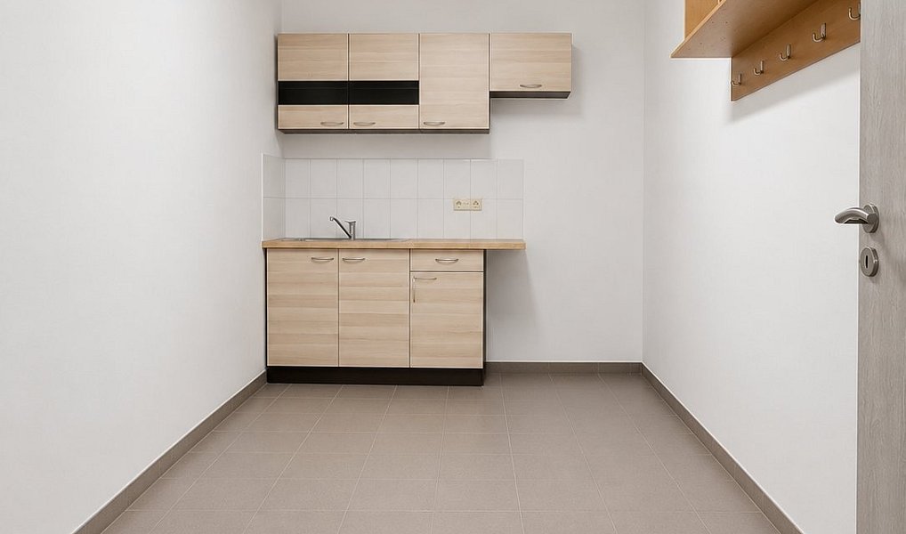 Pronájem skladovacích prostor 547 m², Soběslav – náhled fotky 6