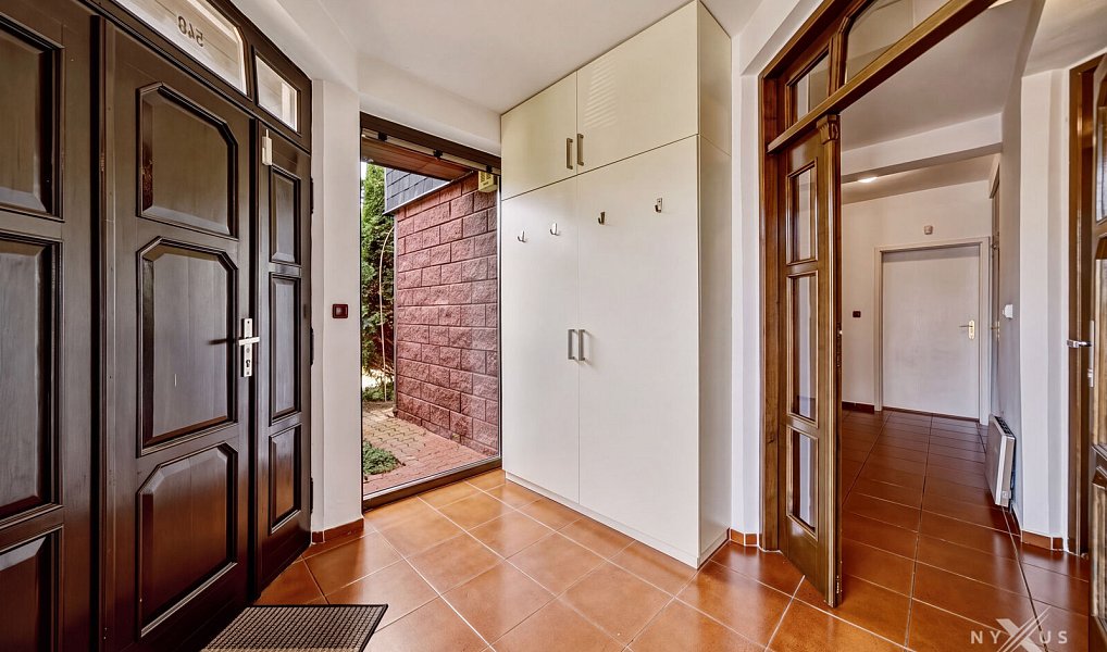 Prodej domu 290 m² s pozemkem 709 m², Horoměřice – náhled fotky 23