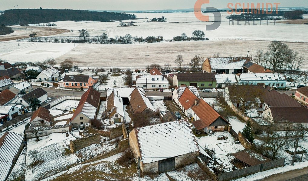 Prodej stavebního pozemku 1 041 m², Hostim – náhled fotky 4