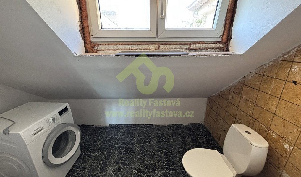 Prodej bytu 2+1 69 m², Rokycany – náhled fotky 19