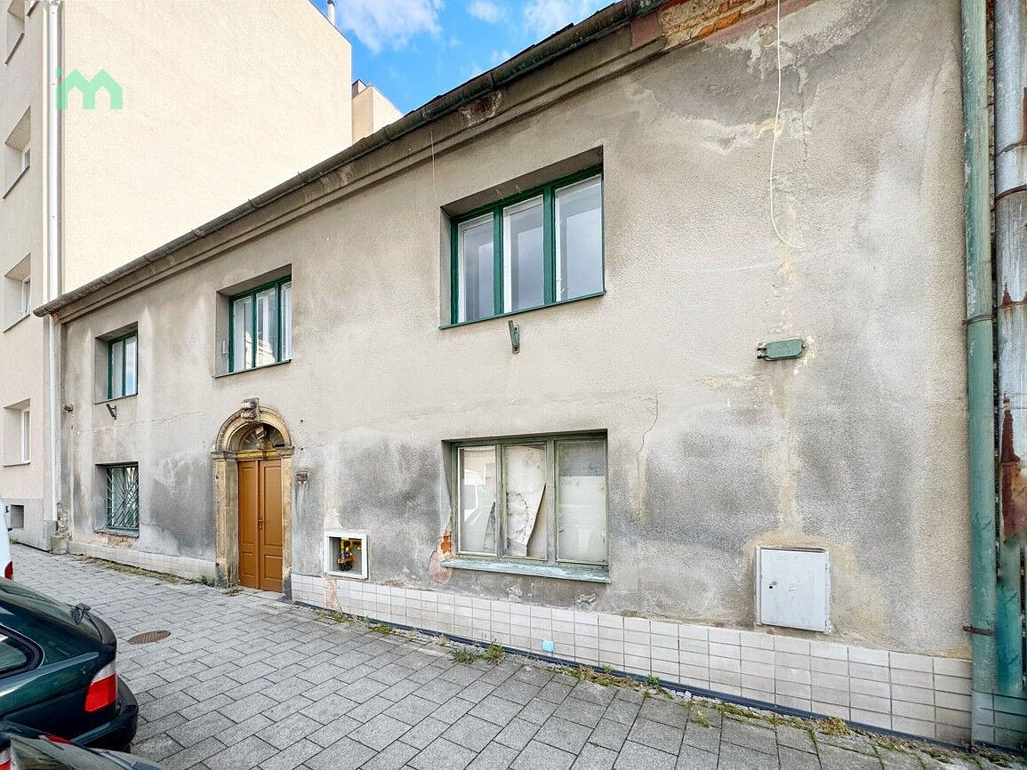 Prodej domu 121 m² s pozemkem 155 m² – fotografie 2