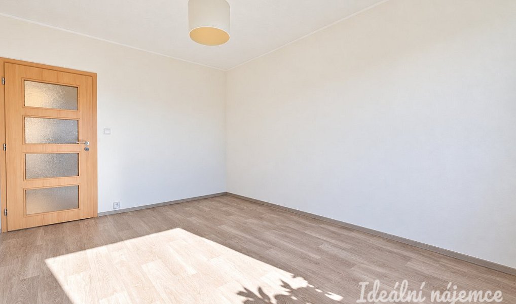 Pronájem bytu 3+1 80 m², Rosice – náhled fotky 10