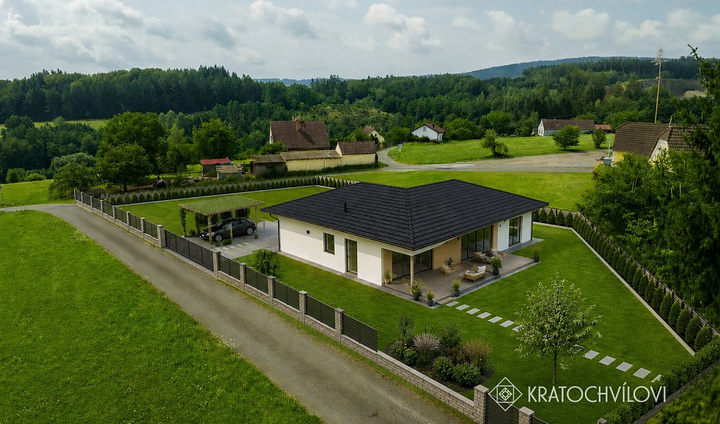Prodej stavebního pozemku 1 277 m², Albrechtice nad Vltavou – náhled fotky 3