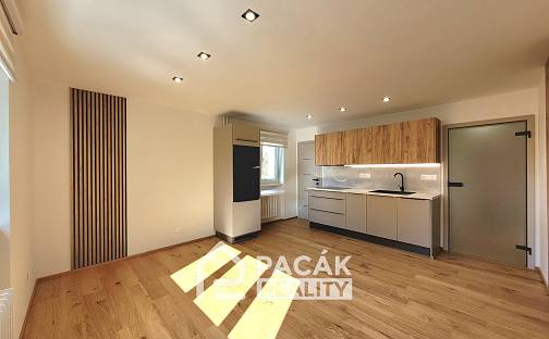 Prodej bytu 3+kk 71 m², Trávník, Přerov - Přerov I-Město